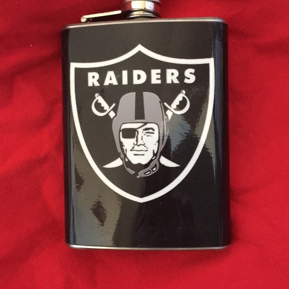 Raiders 8 oz. Flask